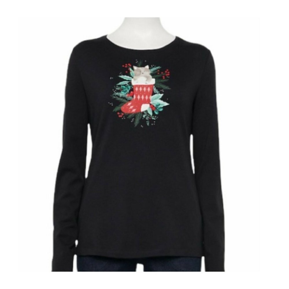 Croft & Barrow Christmas Tee Cat In Stocking Long Sleeve T-Shirt Women's M NWT
